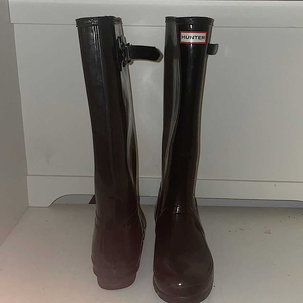 💥Sold💥 these are black hunter boots